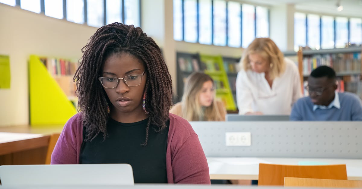 L’intégration professionnelle : clés pour réussir son entrée sur le marché du travail