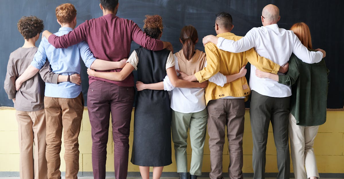 découvrez notre communauté d'apprentissage, un espace collaboratif où les passionnés partagent leurs connaissances, échangent des idées et enrichissent leur parcours éducatif. rejoignez-nous pour favoriser votre développement personnel et professionnel au sein d'un environnement dynamique et inspirant.